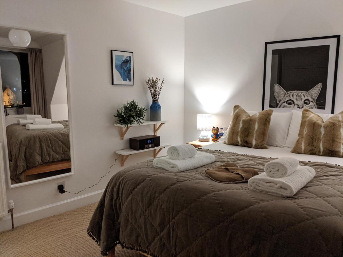 Central Hawick Spacious Stylish Flat With Log Burner Dış mekan fotoğraf
