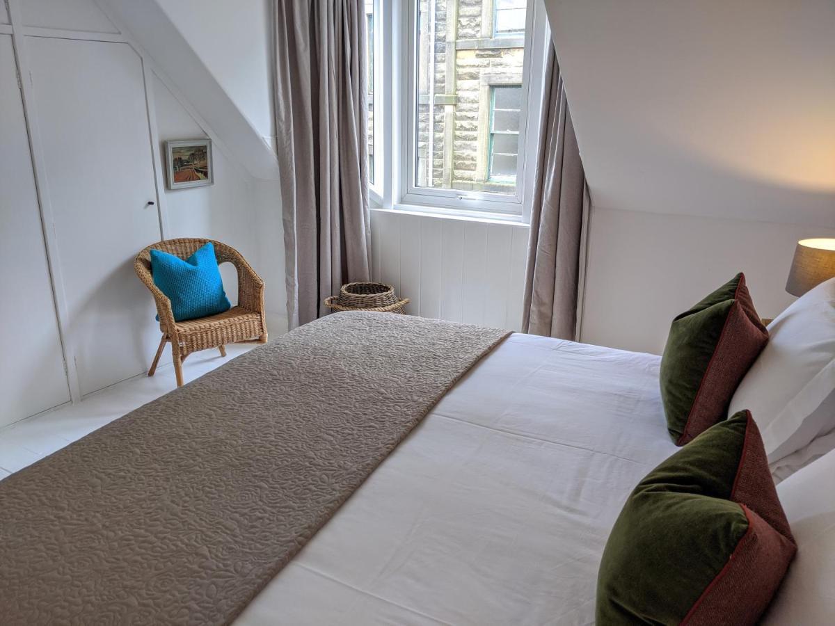 Central Hawick Spacious Stylish Flat With Log Burner Dış mekan fotoğraf