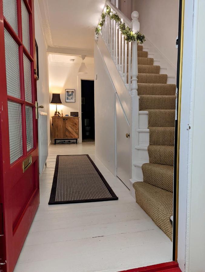 Central Hawick Spacious Stylish Flat With Log Burner Dış mekan fotoğraf